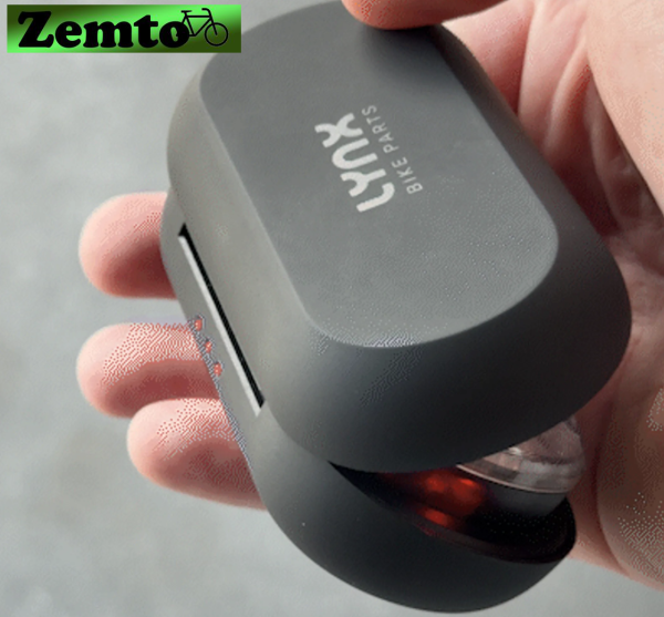 Sehr mobiles Licht-Set USB mit eigener Lade box, bis 300 Lumen, Regenbeständig